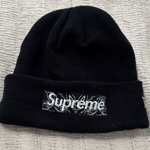 Supreme Black Knit Hat with Logo